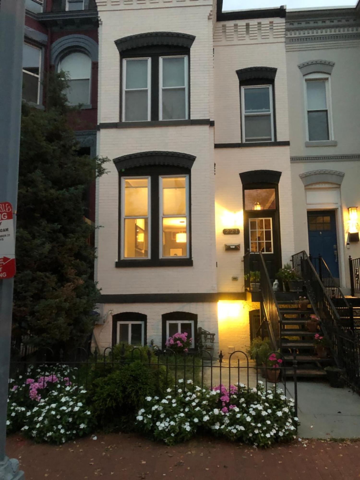 Stylish Renovated Flat, Central, Walk To Dc Sights واشنطن المظهر الخارجي الصورة